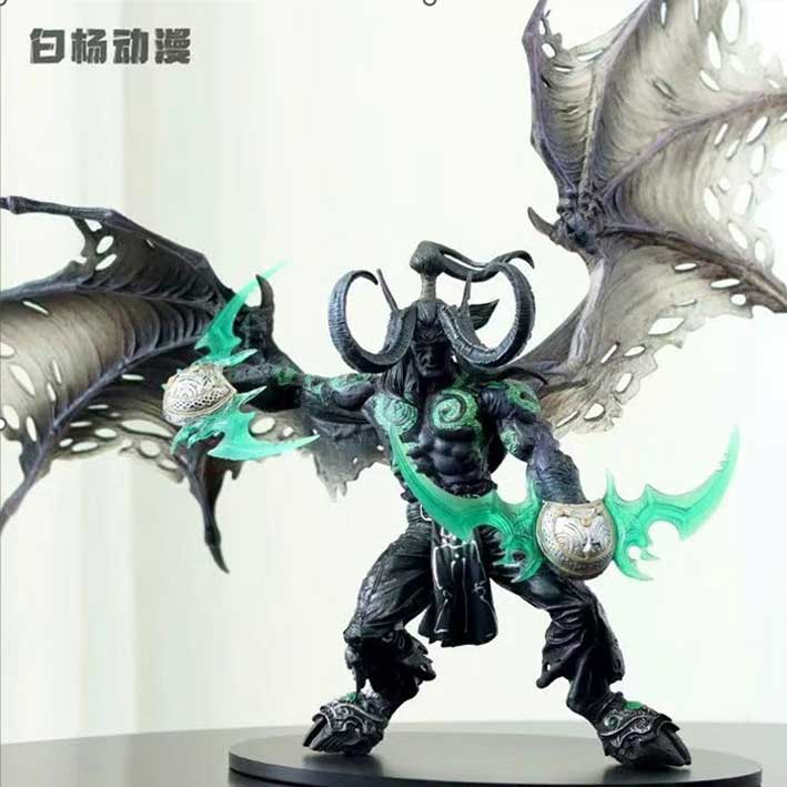 World of Warcraft Resin Figurine - Illidan Stormrage 31 cm